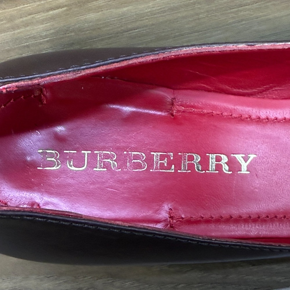 BURBERRY Horsebit Pumps Womens 7 EU 37 Brown Leather Dress Shoes - Picture 11 of 11